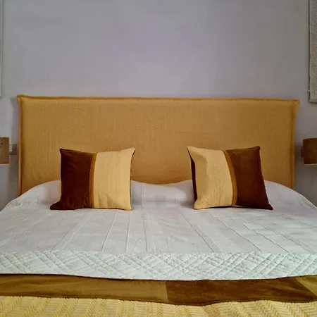 Casa S'urtzula Guest house *